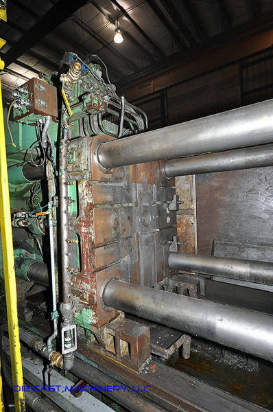 Detailed Pictures of Toshiba Cold Chamber Die Casting Machine DCMP-2176
