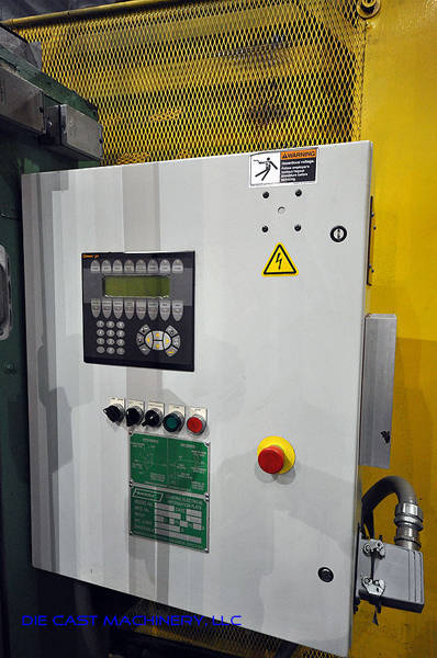 Detailed Pictures of Toshiba Cold Chamber Die Casting Machine DCMP-2176