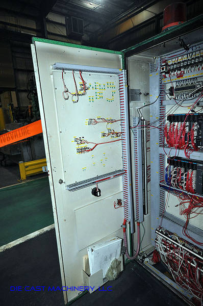 Detailed Pictures of Toshiba Cold Chamber Die Casting Machine DCMP-2176
