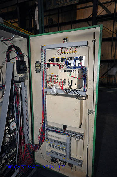Detailed Pictures of Toshiba Cold Chamber Die Casting Machine DCMP-2176