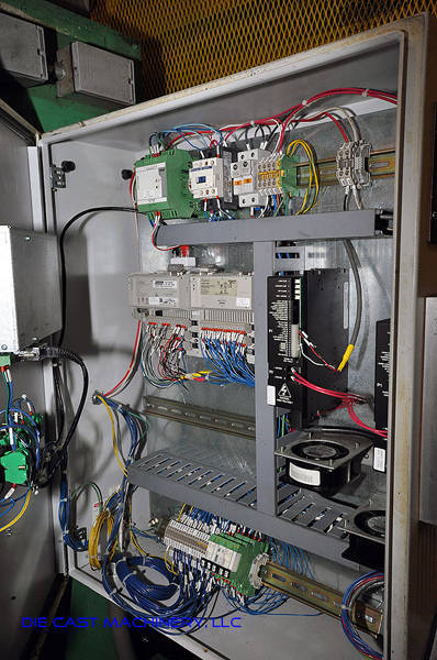 Detailed Pictures of Toshiba Cold Chamber Die Casting Machine DCMP-2176