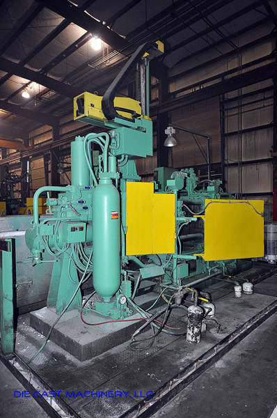 Detailed Pictures of Toshiba Cold Chamber Die Casting Machine DCMP-2178