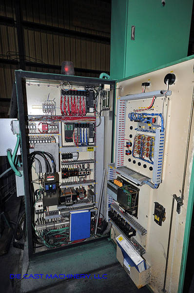 Detailed Pictures of Toshiba Cold Chamber Die Casting Machine DCMP-2178