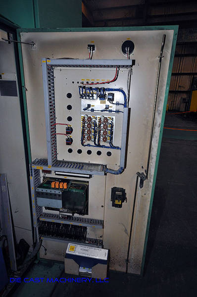 Detailed Pictures of Toshiba Cold Chamber Die Casting Machine DCMP-2178