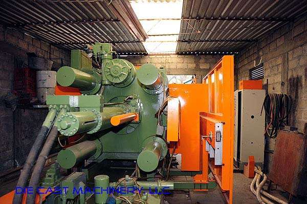 Detailed Pictures of Italpresse Cold Chamber Die Casting Machine DCMP-2237