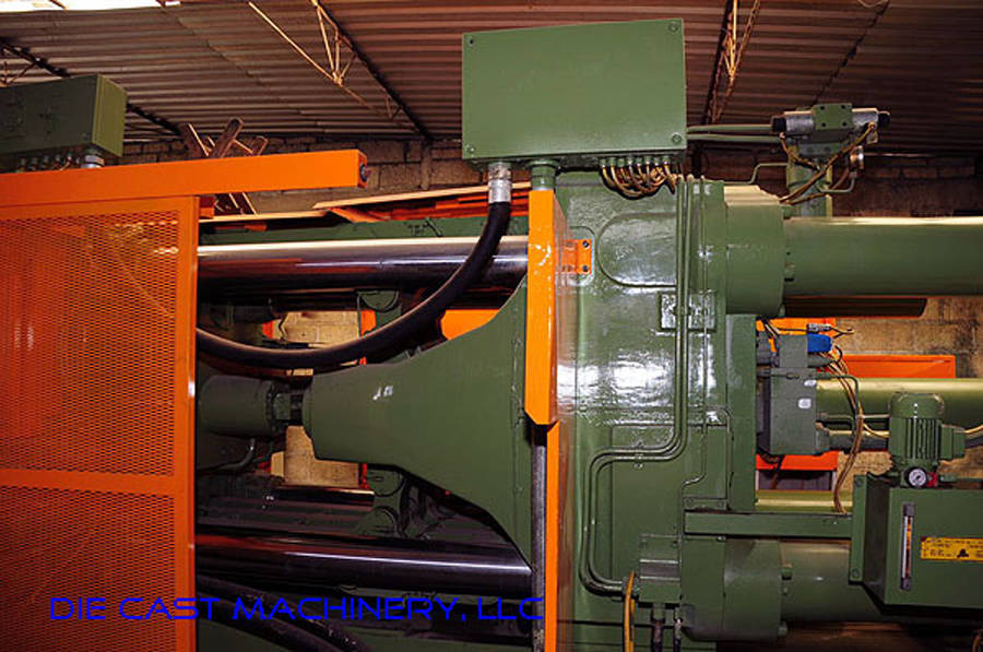 Detailed Pictures of Italpresse Cold Chamber Die Casting Machine DCMP-2237