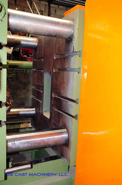 Detailed Pictures of Italpresse Cold Chamber Die Casting Machine DCMP-2237