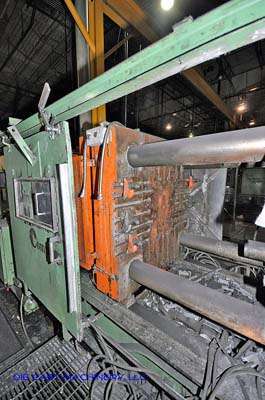Detailed Pictures of Birch Cold Chamber Die Casting Machine DCMP-2379