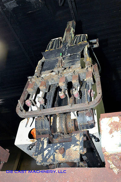 Detailed Pictures of HPM Cold Chamber Die Casting Machine DCMP-2487