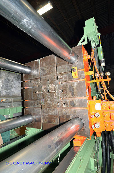 Detailed Pictures of Italpresse Cold Chamber Die Casting Machine DCMP-2642