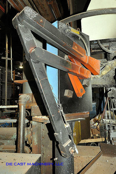 Picture of Advance Products Multi-Link High Speed Automatic Ladle for Non-Ferrous Aluminum and Brass Die Casting and Foundry Operations DCMP-2683
