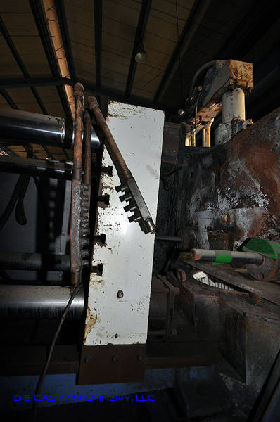 Picture of NTP Horizontal Hot Chamber Magnesium High Pressure Die Casting Machine DCMP-2718