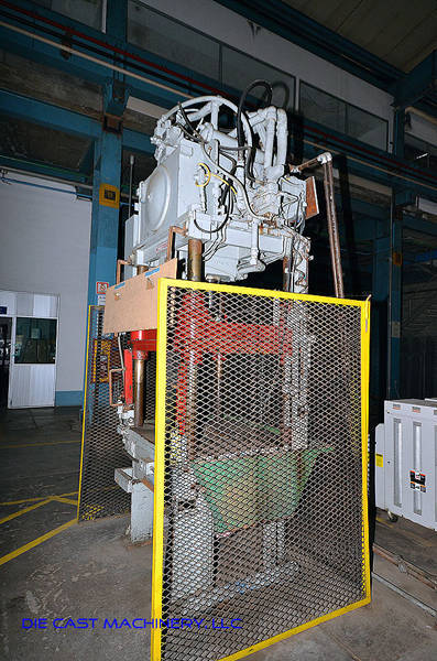 Detailed Pictures of Multipress (Machine_Type_Short) DCMP-2729