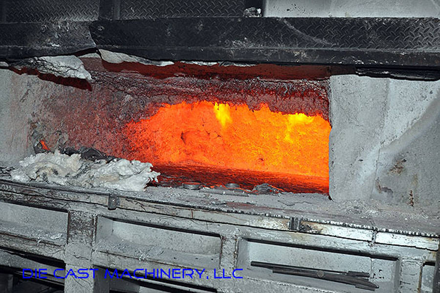 Picture of Furnace (Machine_Type_Long) DCMP-2828