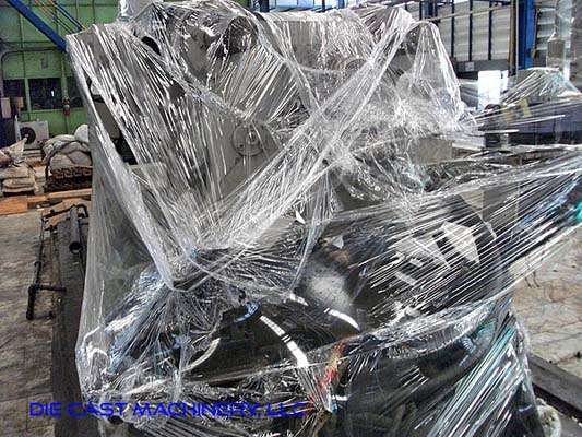 Detailed Pictures of Toshiba Cold Chamber Die Casting Machine DCMP-2906