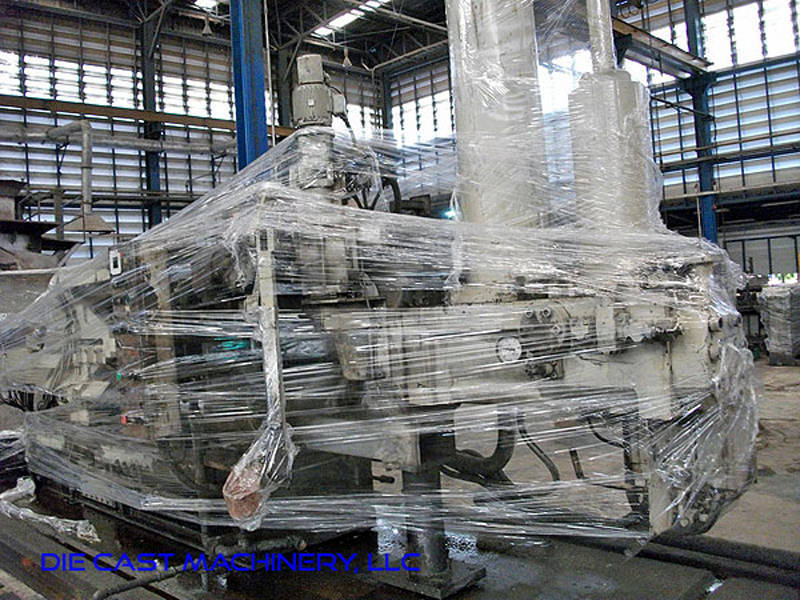 Detailed Pictures of Toshiba Cold Chamber Die Casting Machine DCMP-2906