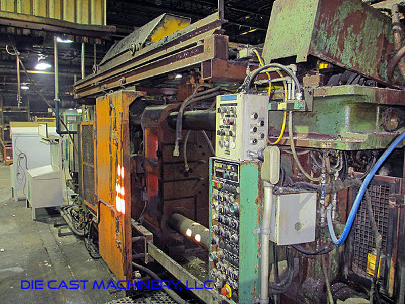 Detailed Pictures of Toshiba Cold Chamber Die Casting Machine DCMP-2964