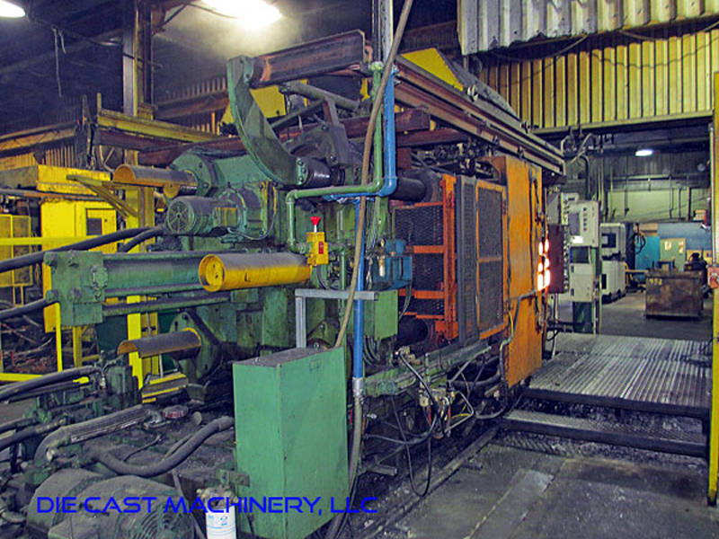 Detailed Pictures of Toshiba Cold Chamber Die Casting Machine DCMP-2964