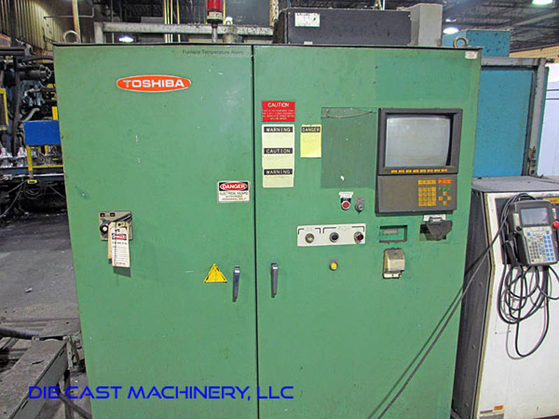Detailed Pictures of Toshiba Cold Chamber Die Casting Machine DCMP-2964