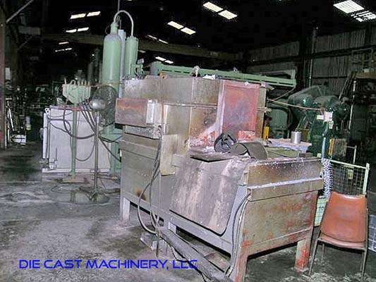 Detailed Pictures of Toshiba Cold Chamber Die Casting Machine DCMP-2990
