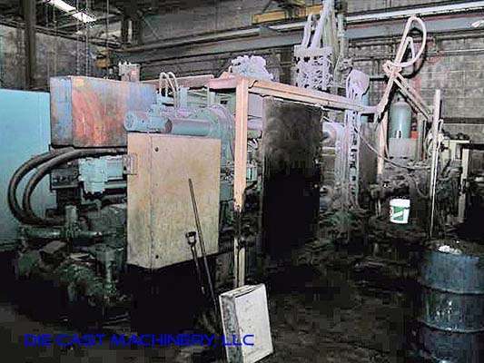 Detailed Pictures of Toshiba Cold Chamber Die Casting Machine DCMP-2990