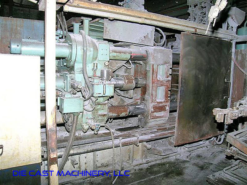 Detailed Pictures of Toshiba Cold Chamber Die Casting Machine DCMP-2990