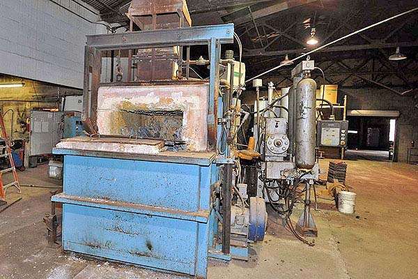 Detailed Pictures of FW Schaefer Wet Bath Aluminum Melting Furnace DCMP-3024