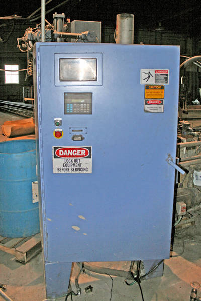 Detailed Pictures of Kux Machinery Cold Chamber Die Casting Machine DCMP-3026