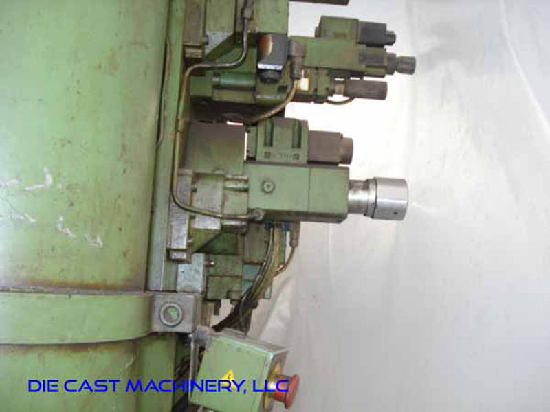 Detailed Pictures of Italpresse Cold Chamber Die Casting Machine DCMP-3292
