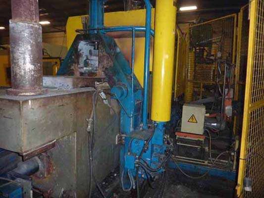 Detailed Pictures of Producer Hot Chamber Die Casting Machine DCMP-3582