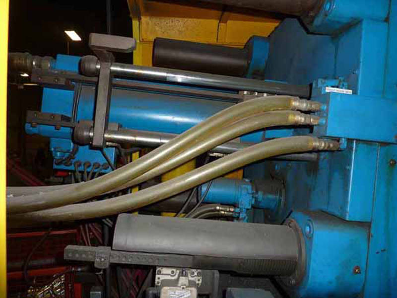 Detailed Pictures of Producer Hot Chamber Die Casting Machine DCMP-3582