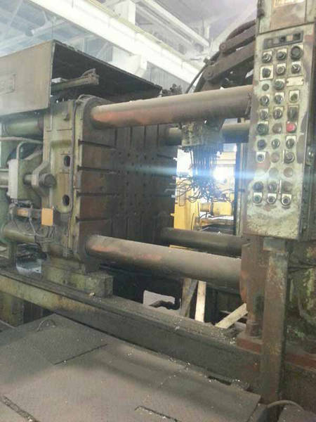 Detailed Pictures of Ube Cold Chamber Die Casting Machine DCMP-3592