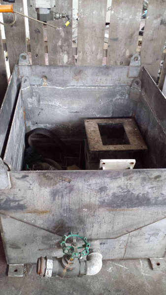 Detailed Pictures of Ube Squeeze Cast Die Casting Machine DCMP-3593