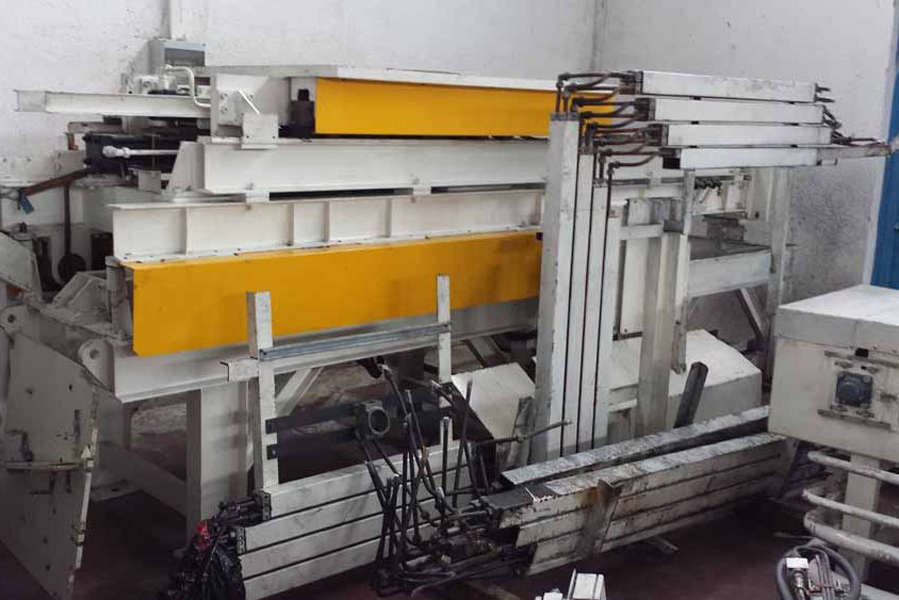Detailed Pictures of Ube Squeeze Cast Die Casting Machine DCMP-3593