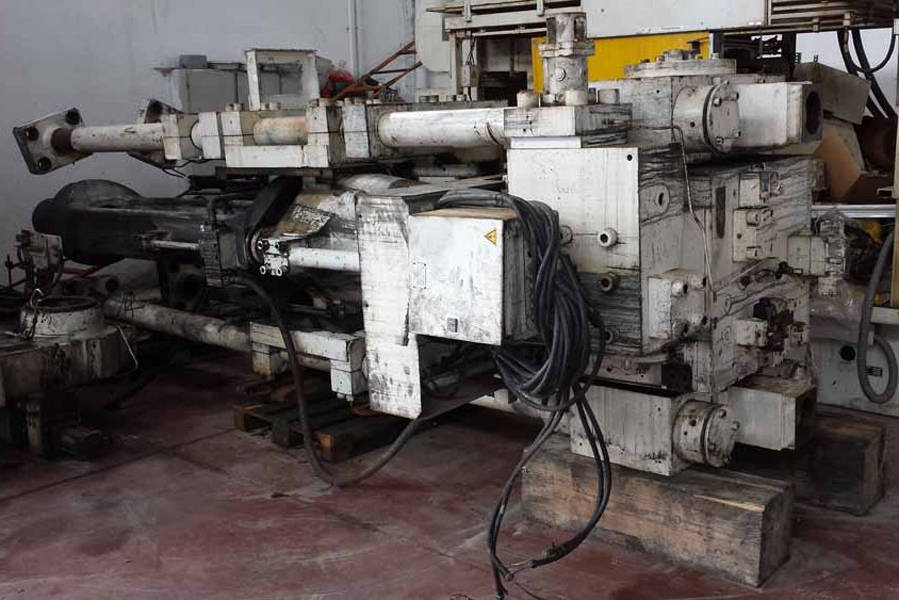 Detailed Pictures of Ube Squeeze Cast Die Casting Machine DCMP-3593