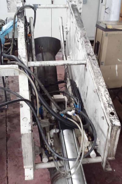 Detailed Pictures of Ube Squeeze Cast Die Casting Machine DCMP-3593