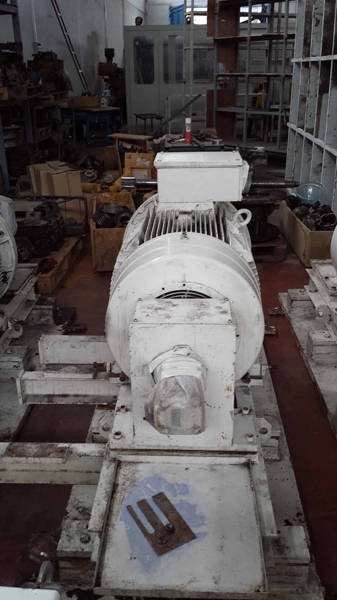 Detailed Pictures of Ube Squeeze Cast Die Casting Machine DCMP-3593
