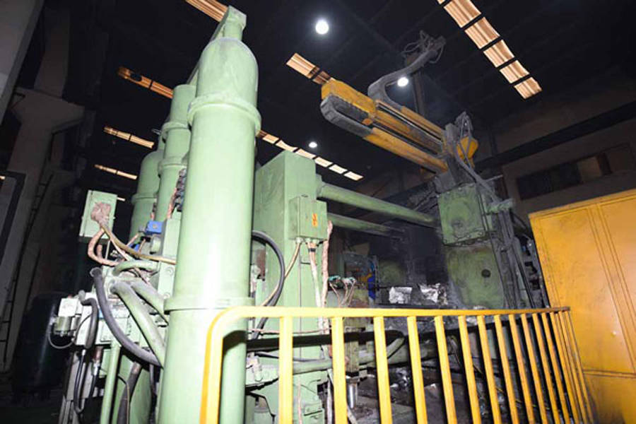 Image of Horizontal Cold Chamber Aluminum/Magnesium Capable High Pressure Die Casting Machine For_Sale DCM-3621