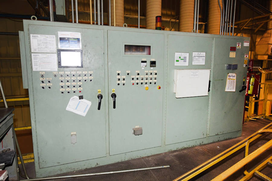 Detailed Pictures of Modern Equipment Stack Melting & Holding Furnace DCMP-3653