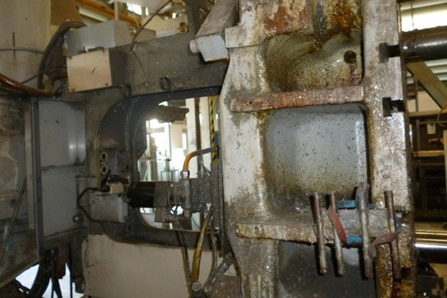 Detailed Pictures of Toyo Machinery (Machine_Type_Short) DCMP-3706