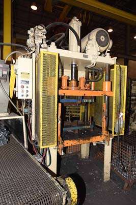Picture of Die Cast Press Trim Press Four Column (Post) Vertical Hydraulic Die Casting Trim Press DCMP-3714