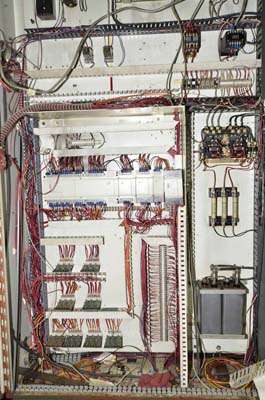 Detailed Pictures of Ex-Cell-O B&T Cold Chamber Die Casting Machine DCMP-3726