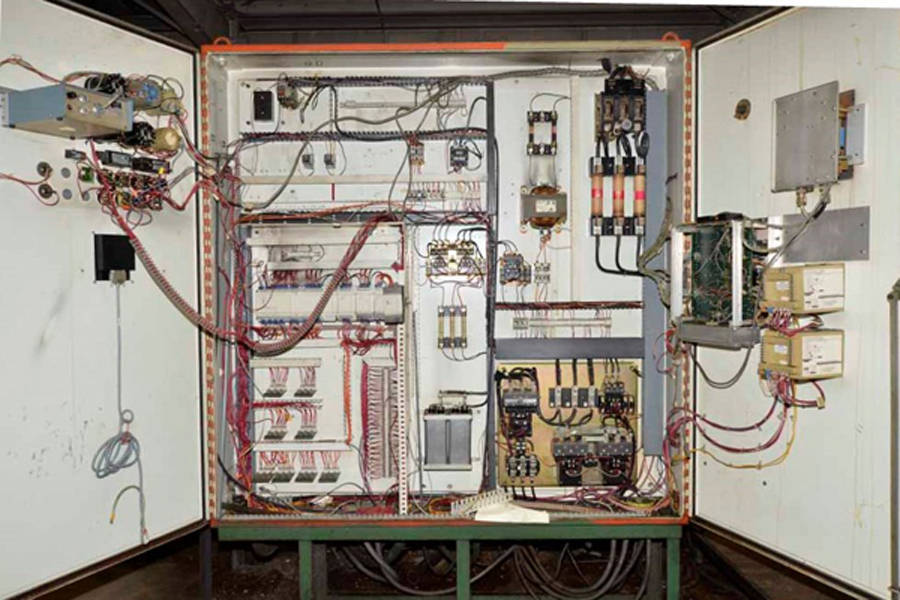 Detailed Pictures of Ex-Cell-O B&T Cold Chamber Die Casting Machine DCMP-3726