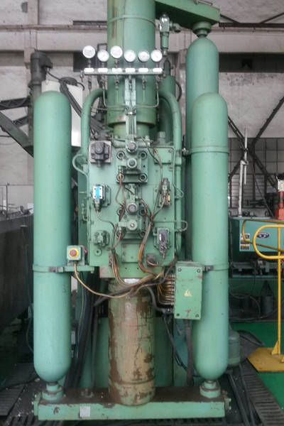 Detailed Pictures of Italpresse Cold Chamber Die Casting Machine DCMP-3734