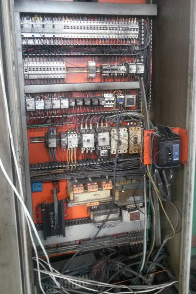 Detailed Pictures of Italpresse Cold Chamber Die Casting Machine DCMP-3734