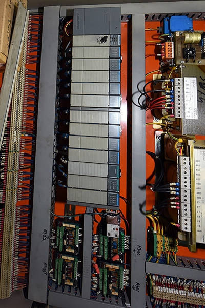 Detailed Pictures of Italpresse Hot Chamber Die Casting Machine DCMP-3826