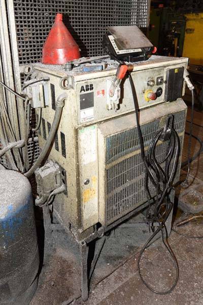Detailed Pictures of ABB Six Axis Robot with Extractor Package DCMP-3862