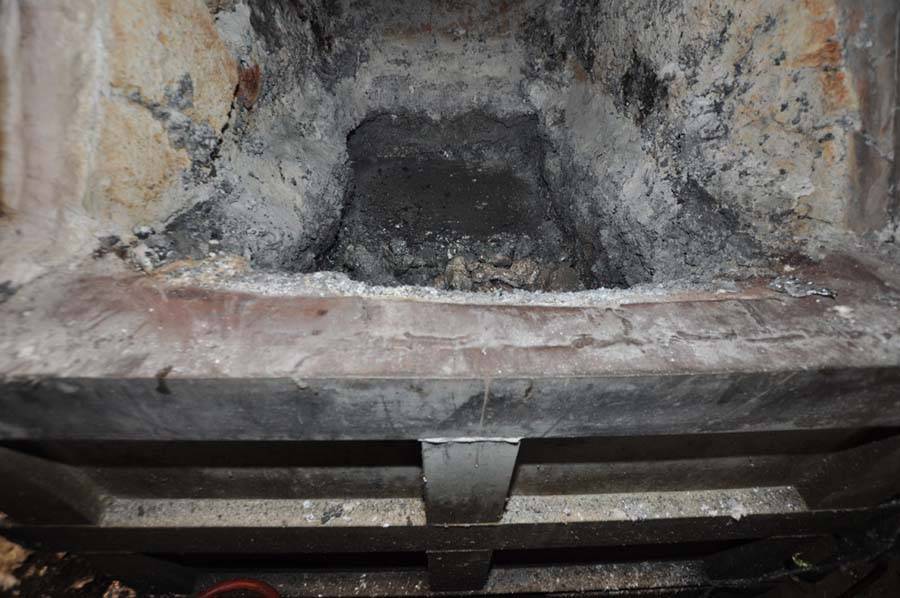 Detailed Pictures of MPH Wet Bath Aluminum Melting Furnace DCMP-3887