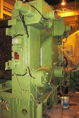 Detailed Pictures of Buhler Cold Chamber Die Casting Machine DCMP-3958