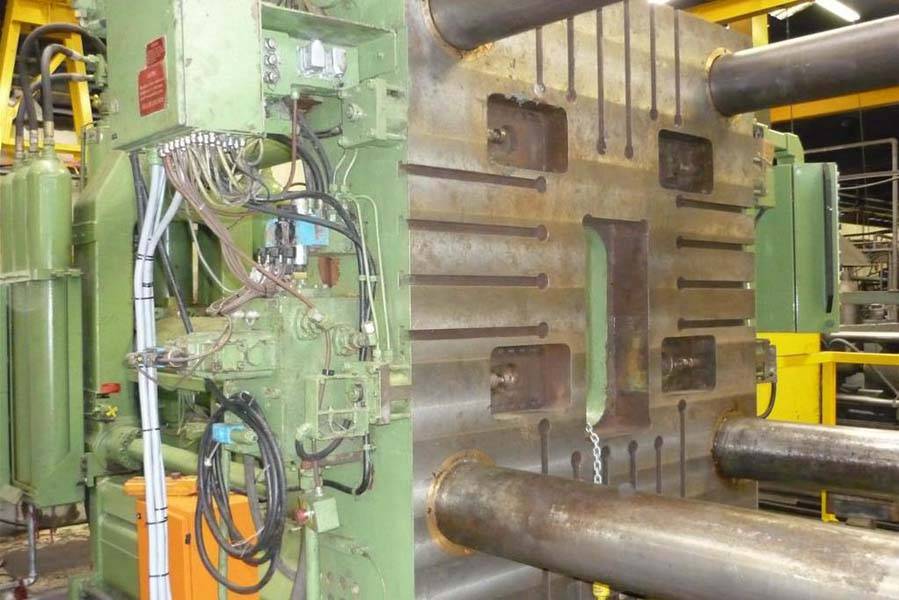 Detailed Pictures of Buhler Cold Chamber Die Casting Machine DCMP-3958